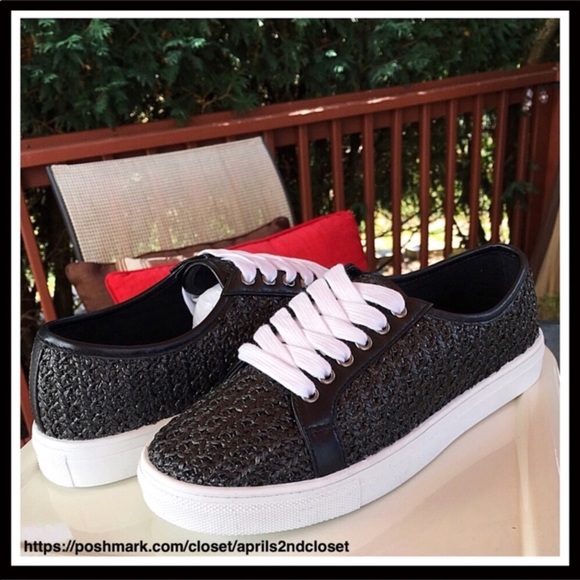 TAHARI LEATHER & WOVEN LACE UP OXFORDS SNEAKERS - Picture 7 of 8